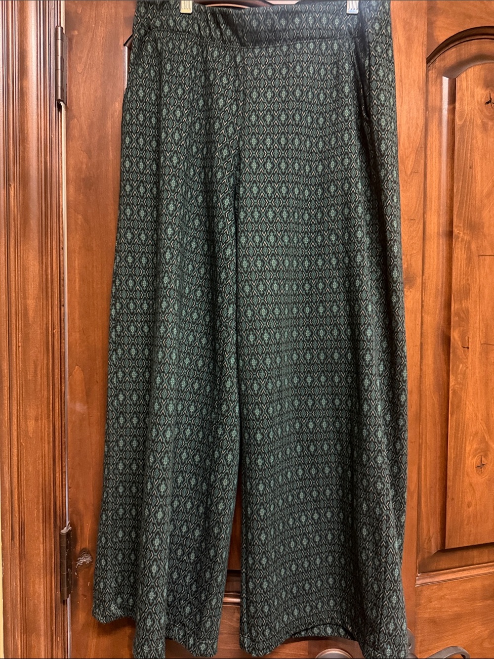 Max Studio Dark Green Wide-Leg Patterned Palazzo Pants